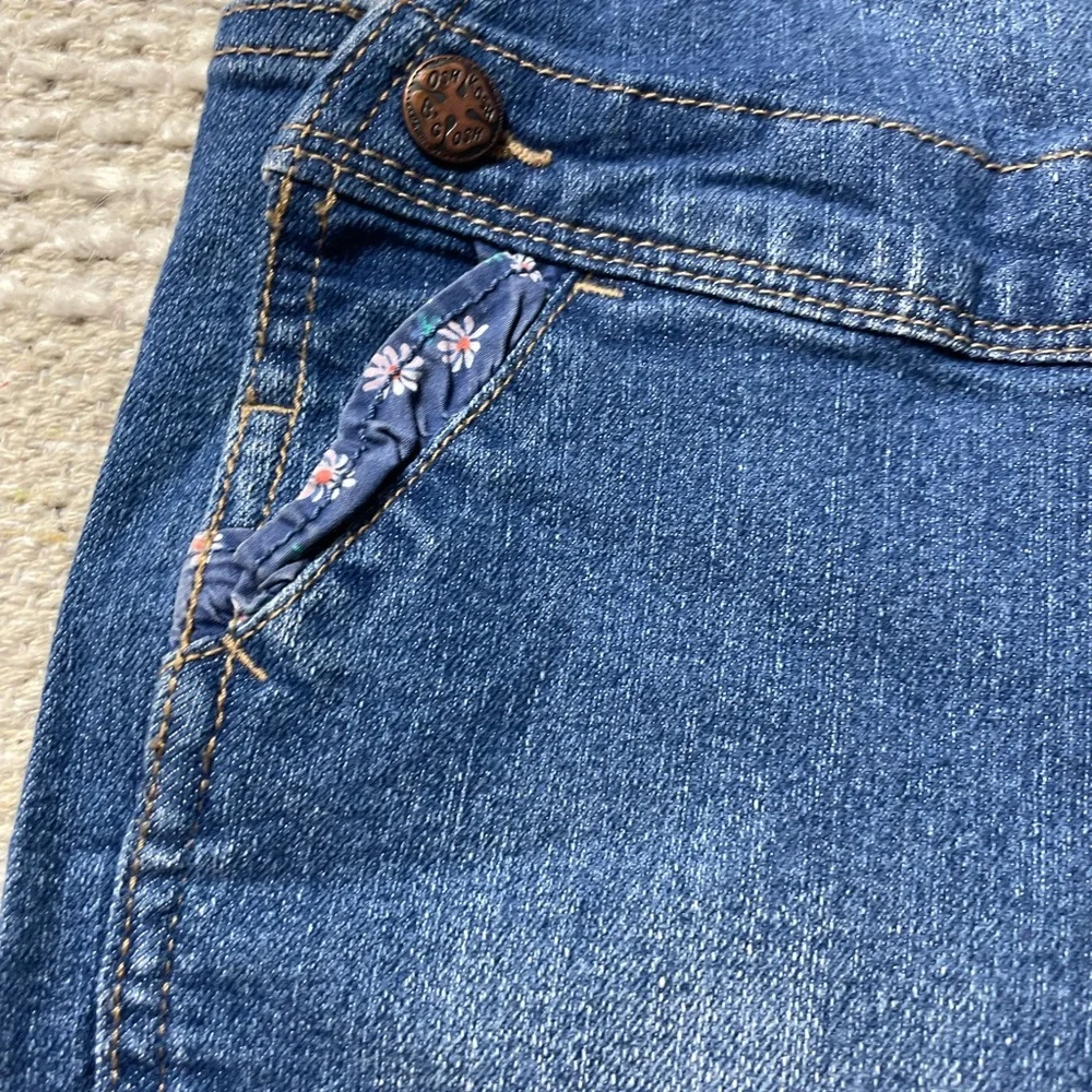 OshKosh B'Gosh Baby Denim Overalls Small Daisy Detail Medium Wash 24 Months